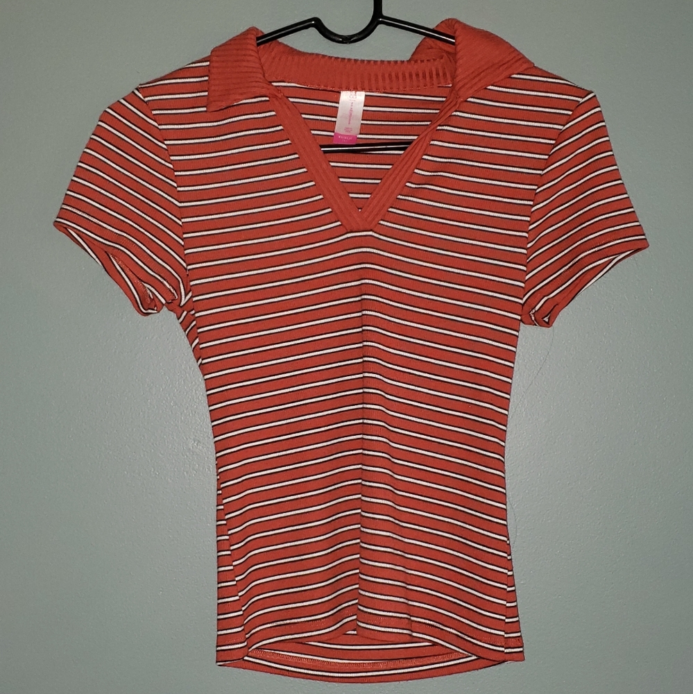 Striped (sweater- like) T-shirt